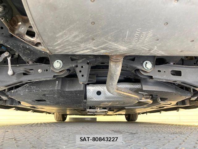 Toyota PRIUS 2017-05 7272718-18