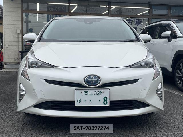 Toyota PRIUS 2016-03 7272732-3