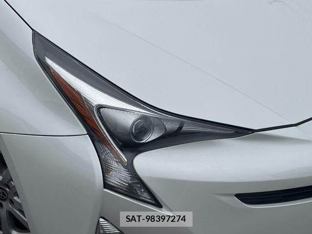 Toyota PRIUS 2016-03 7272732-6