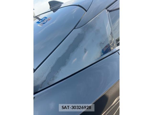 Toyota PRIUS 2017-10 7272727-23