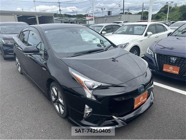 Toyota PRIUS 2016-05 7272725-0