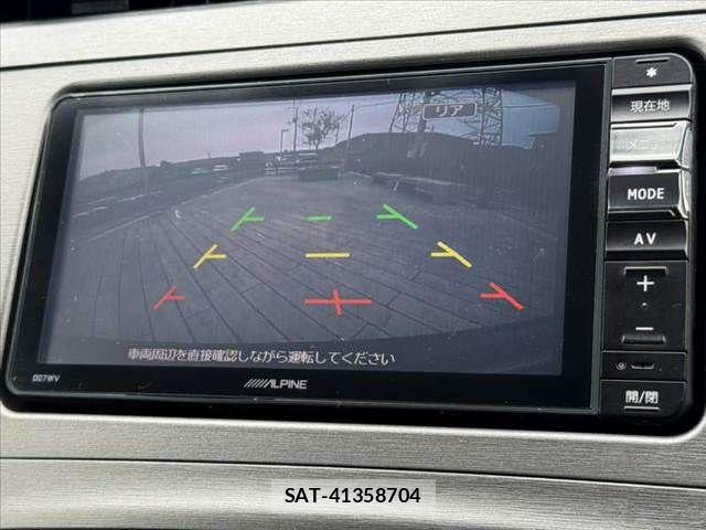 Toyota PRIUS 2014-01 7272737-3