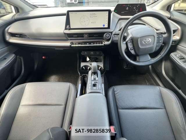 Toyota PRIUS 2023-05 7272715-14