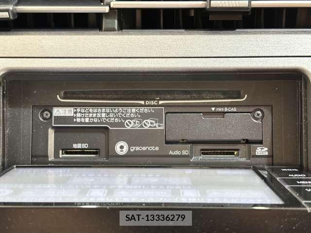 Toyota PRIUS 2015-12 7272738-20