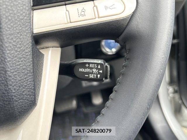 Toyota PRIUS 2018-02 7272726-19