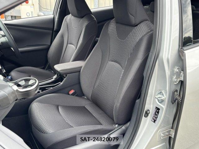 Toyota PRIUS 2018-02 7272726-8