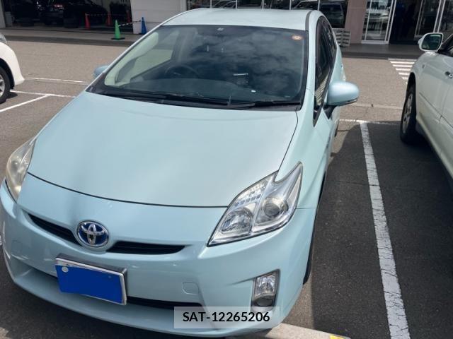 Toyota PRIUS 2010-02 7272739-1