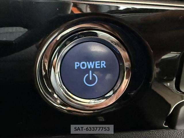 Toyota PRIUS 2017-05 7272729-2
