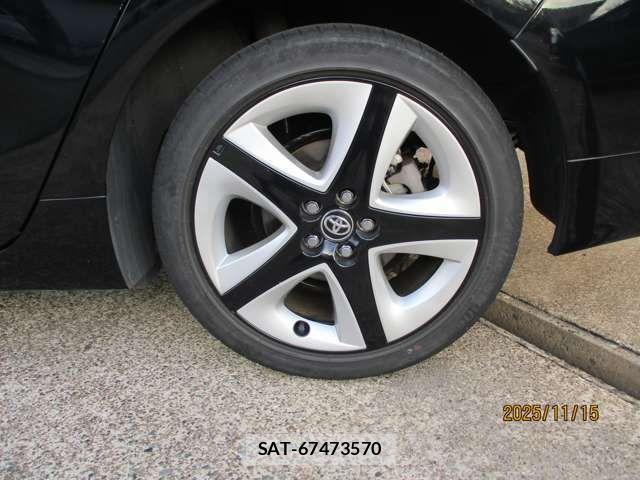 Toyota PRIUS 2016-05 7272720-9