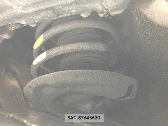 Toyota PRIUS 2017-06 7272728-19