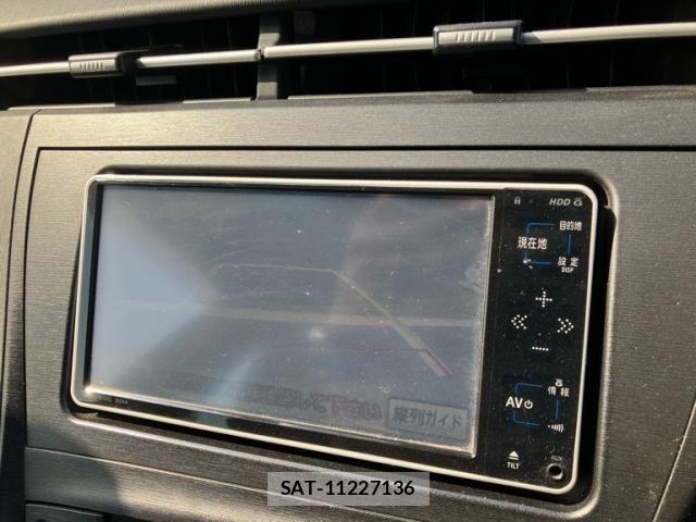 Toyota PRIUS 2009-08 7272742-13