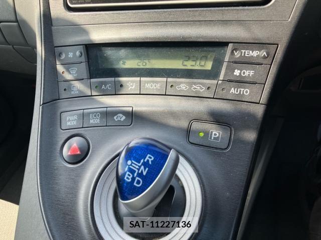 Toyota PRIUS 2009-08 7272742-14