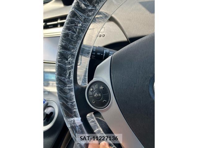 Toyota PRIUS 2009-08 7272742-16