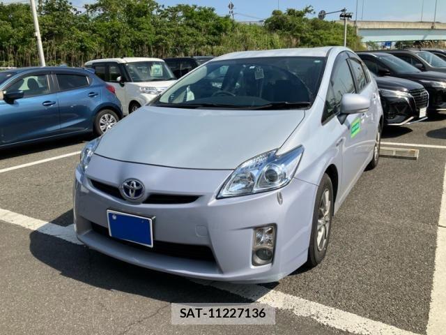 Toyota PRIUS 2009-08 7272742-3