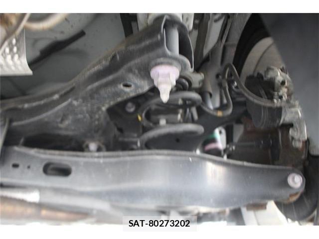 Toyota PRIUS 2023-02 7272710-16