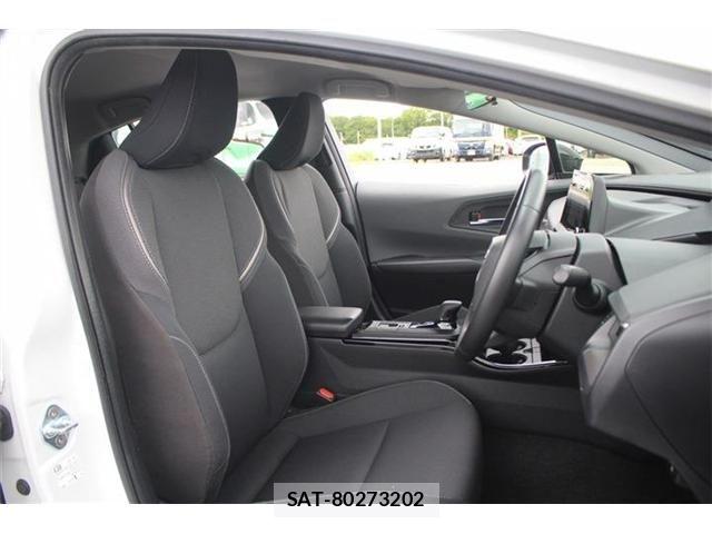 Toyota PRIUS 2023-02 7272710-21