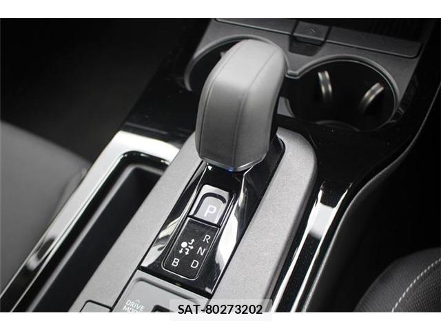 Toyota PRIUS 2023-02 7272710-25