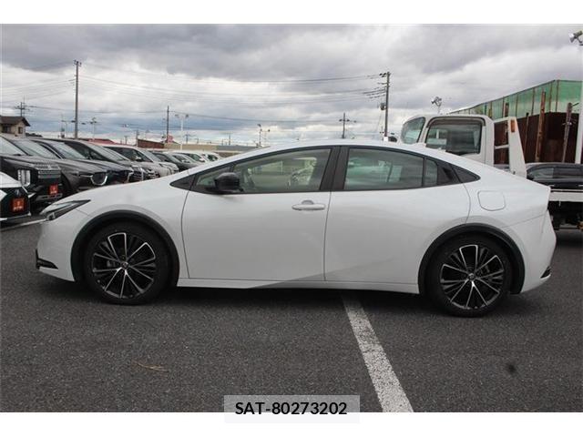 Toyota PRIUS 2023-02 7272710-6