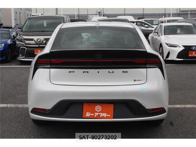 Toyota PRIUS 2023-02 7272710-7