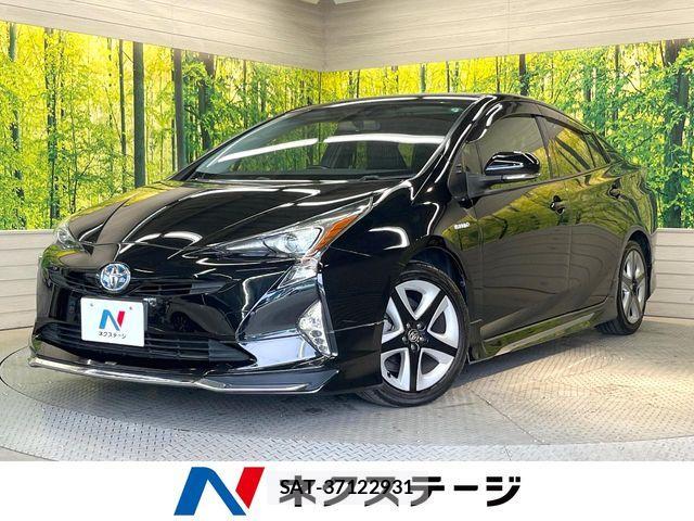Toyota PRIUS 2017-05 7272719-0