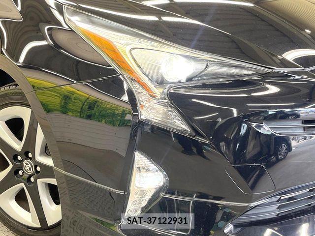 Toyota PRIUS 2017-05 7272719-11