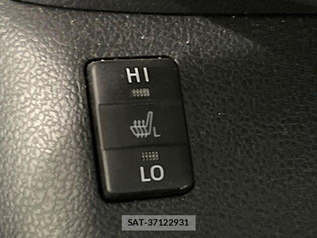 Toyota PRIUS 2017-05 7272719-5