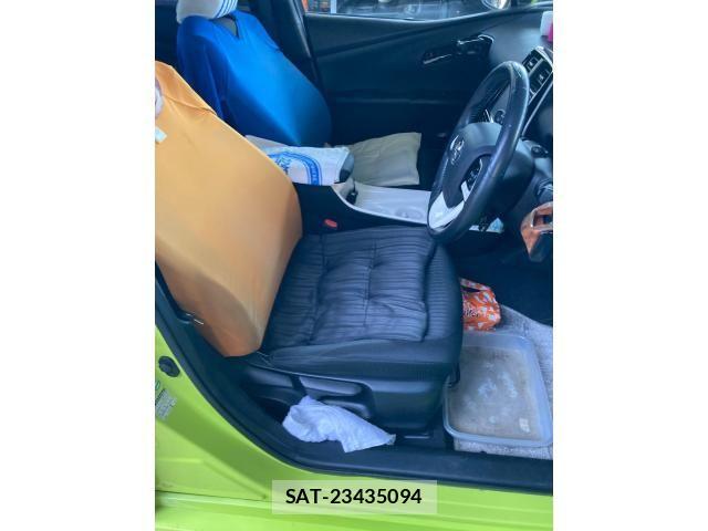 Toyota PRIUS 2016-07 7272734-11