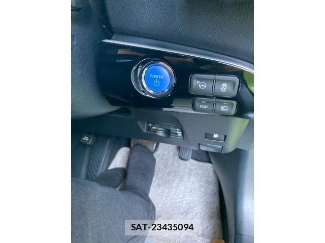 Toyota PRIUS 2016-07 7272734-16