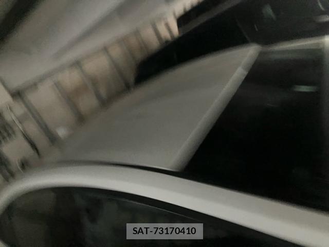 Toyota PRIUS 2023-06 7272711-8