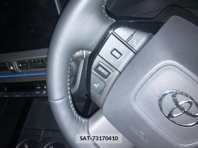 Toyota PRIUS 2023-06 7272711-12