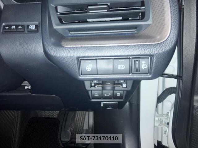 Toyota PRIUS 2023-06 7272711-13