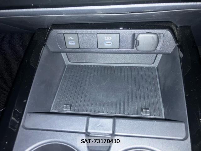 Toyota PRIUS 2023-06 7272711-19