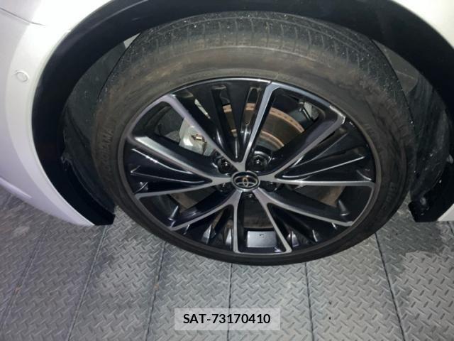 Toyota PRIUS 2023-06 7272711-5