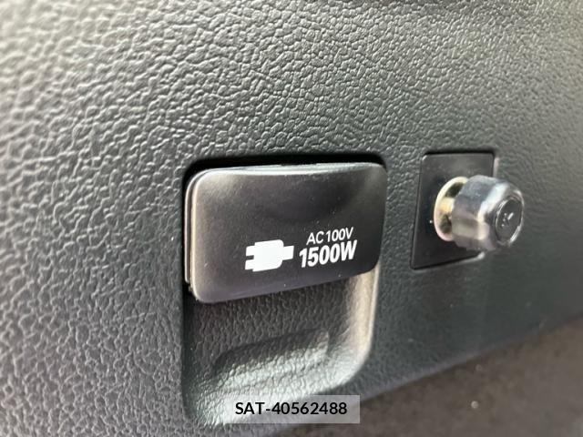 Toyota PRIUS 2021-09 7272717-21