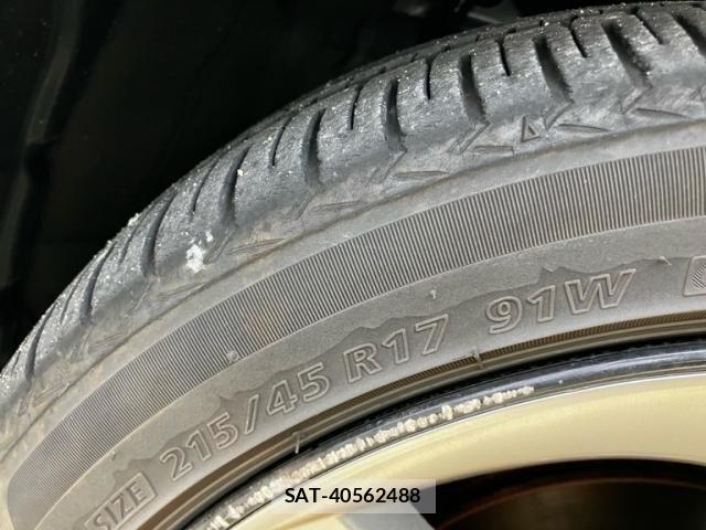 Toyota PRIUS 2021-09 7272717-4