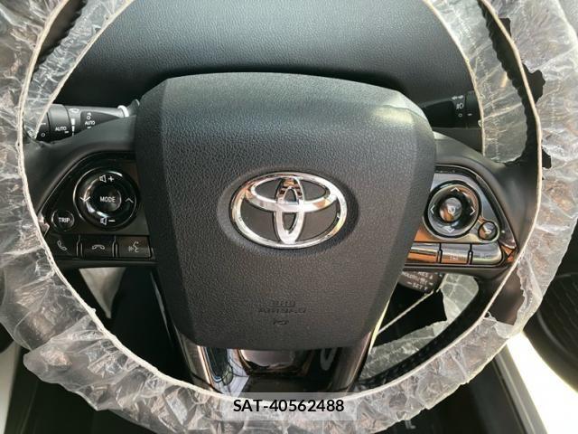 Toyota PRIUS 2021-09 7272717-7