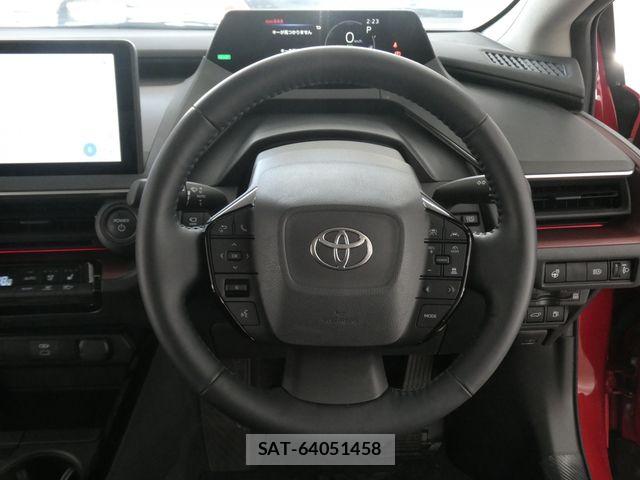 Toyota PRIUS 2023-04 7272721-21