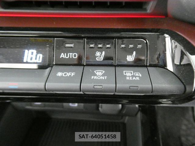 Toyota PRIUS 2023-04 7272721-26
