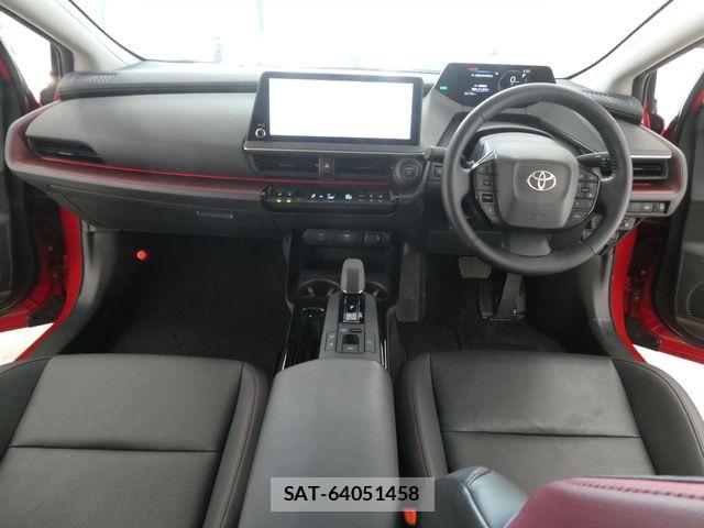 Toyota PRIUS 2023-04 7272721-2