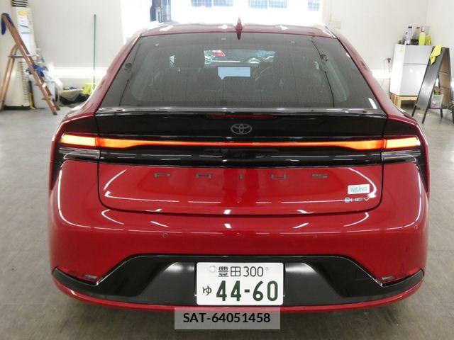 Toyota PRIUS 2023-04 7272721-4