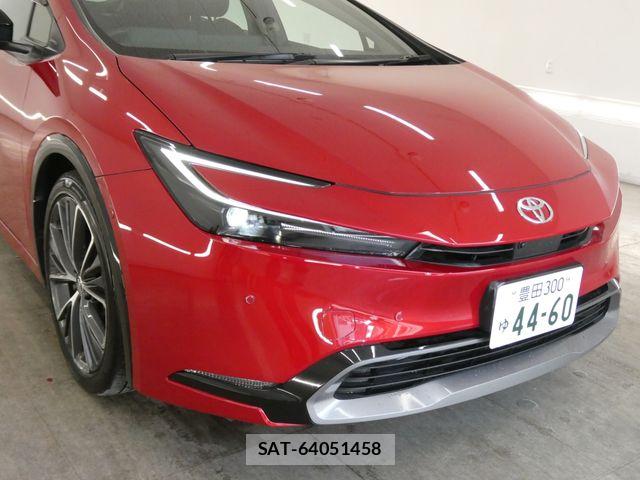 Toyota PRIUS 2023-04 7272721-7