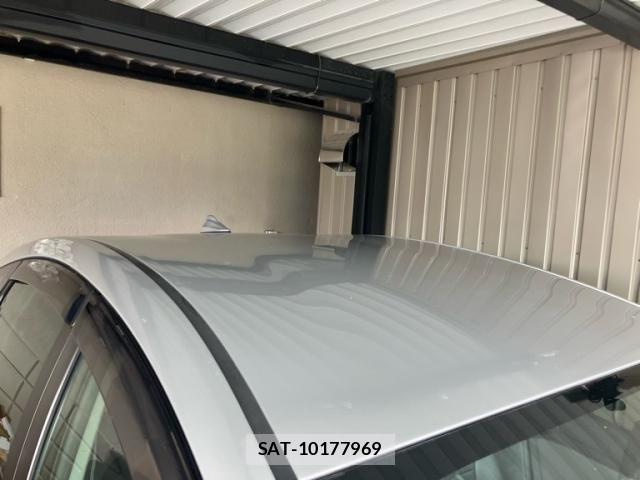 Toyota PRIUS 2011-04 7272741-5