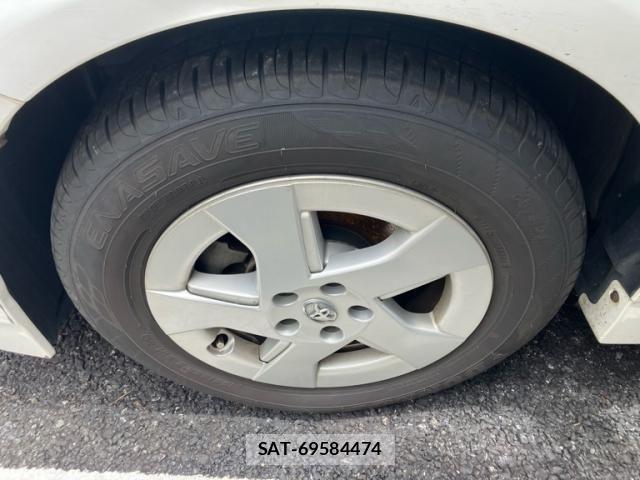 Toyota PRIUS 2010-03 7272736-10