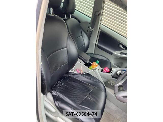 Toyota PRIUS 2010-03 7272736-17