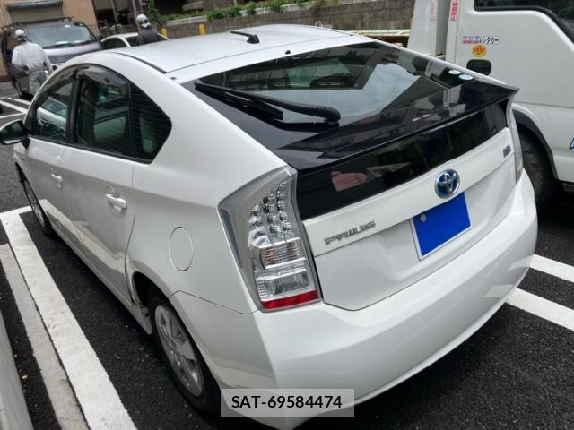 Toyota PRIUS 2010-03 7272736-5