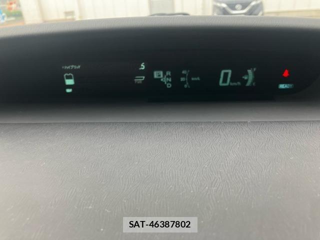 Toyota PRIUS 2009-06 7272740-18