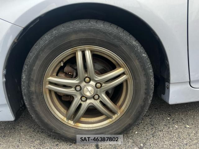 Toyota PRIUS 2009-06 7272740-4