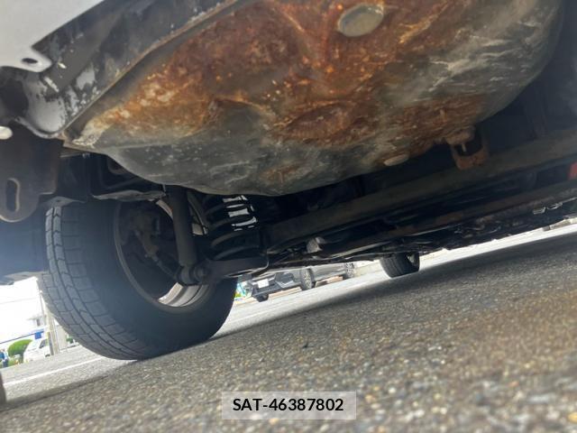 Toyota PRIUS 2009-06 7272740-6