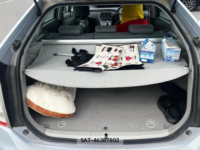 Toyota PRIUS 2009-06 7272740-7