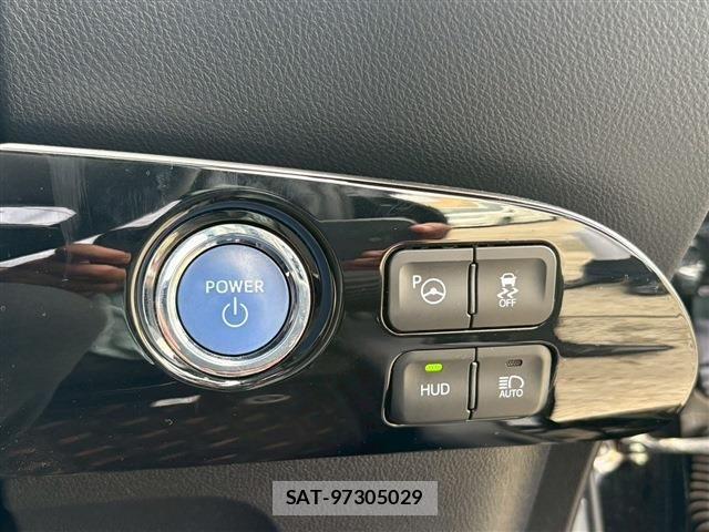 Toyota PRIUS 2016-04 7272723-19
